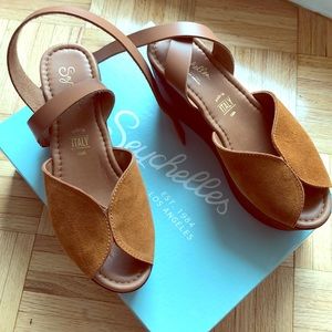 Seychelles wedges size 6